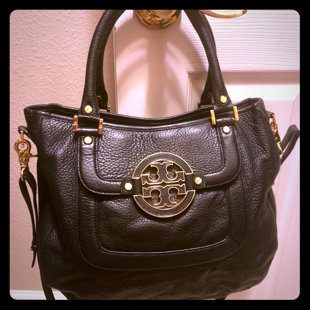 Tory Burch Amanda Hobo Bag